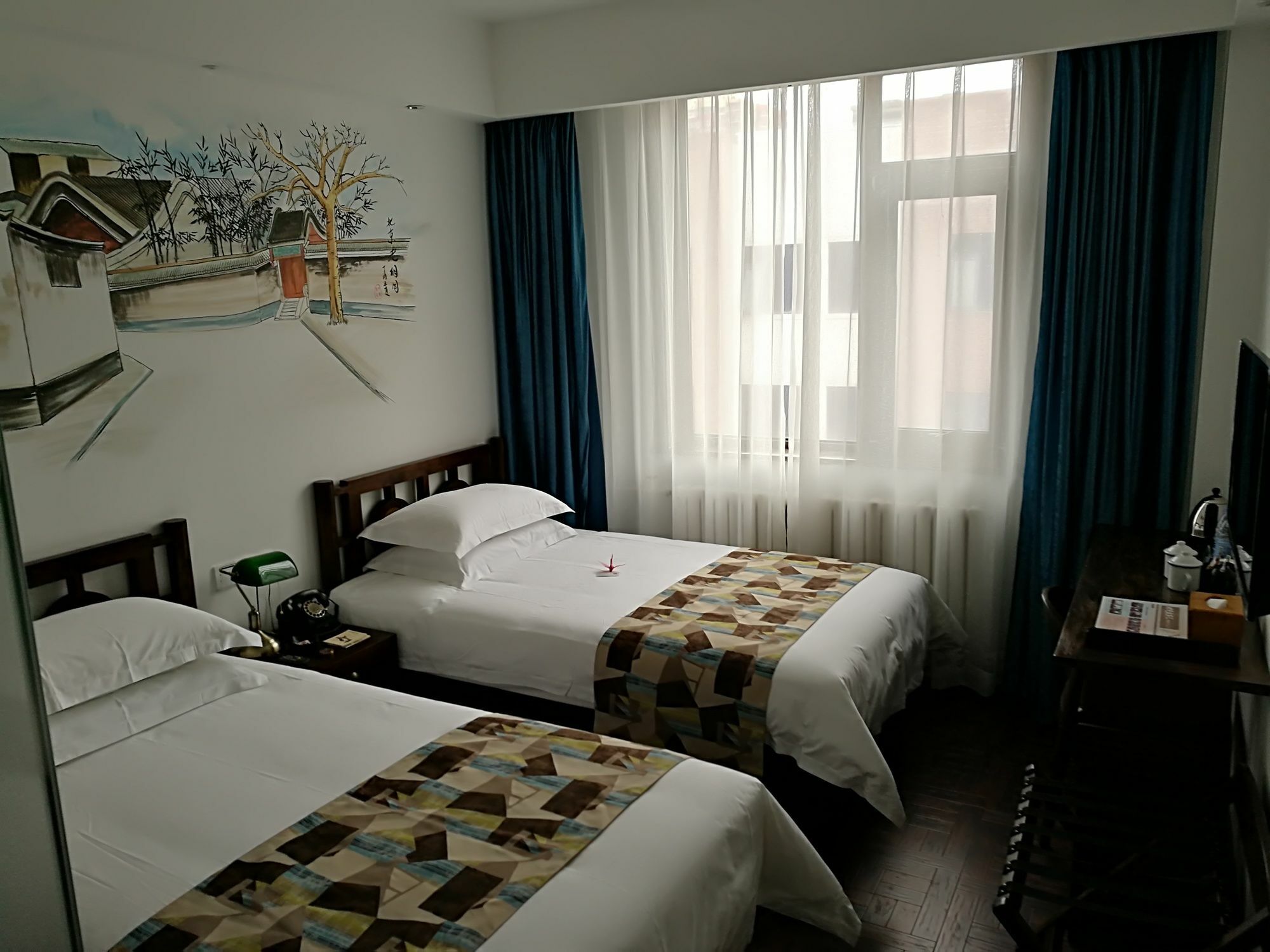 Nost Algia Hotel Near Beijing Panjiayuan Antique Market- Beijing Happy Valley, Cbd, China Zun And Sanlitun, Tian'Anmen Square, Free Ice Cream, Mineral Water, Coffee, Snacks And Laundry Service, Free Gymnastic, English Communication Well Exterior foto